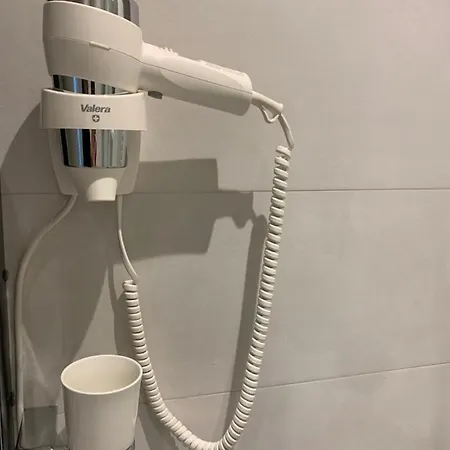 Dm *